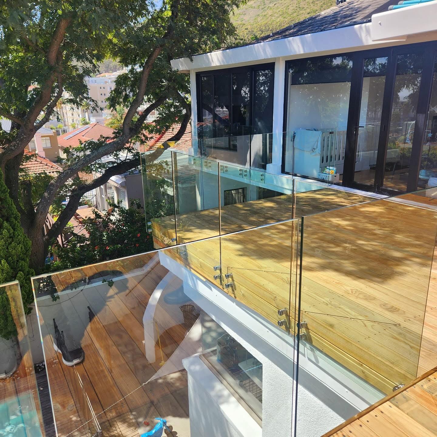 Glass balustrade